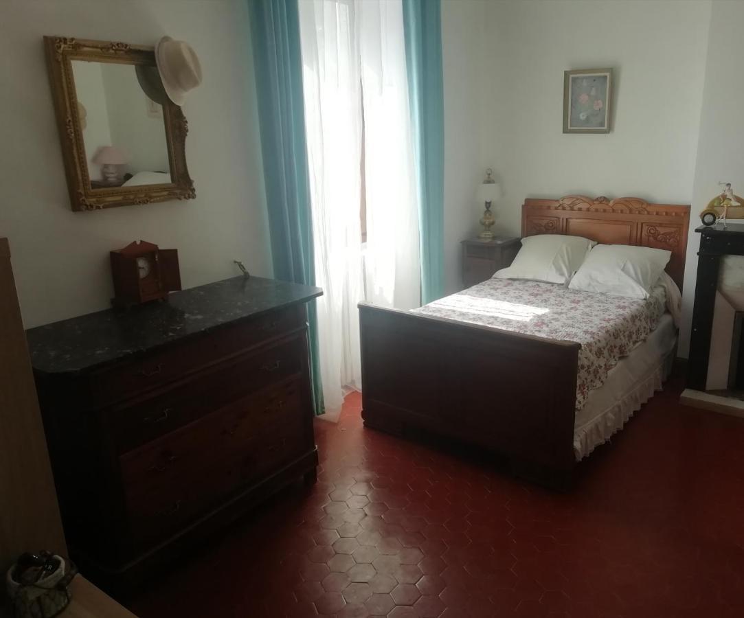Chez Fleur Bed and Breakfast Αβινιόν Εξωτερικό φωτογραφία